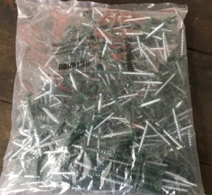 Tull Schnittholz Verkauf 10 x 3 Metall Dachschrauben Efeugrün 250 Stück - Bild 1 von 3