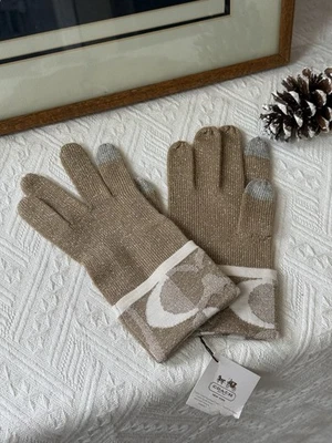 ТОНАЛЬНАЯ МЕЧТА C ВЯЗАНАЯ СЕНСОРНАЯ ПЕРЧАТКА (ТРЕНЕР F83721) - Изображение 1 из 4