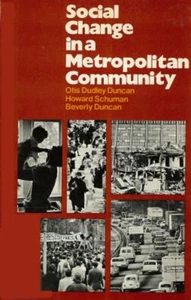 Social Change in a Metropolitan Community Paperback - Imagen 1 de 2