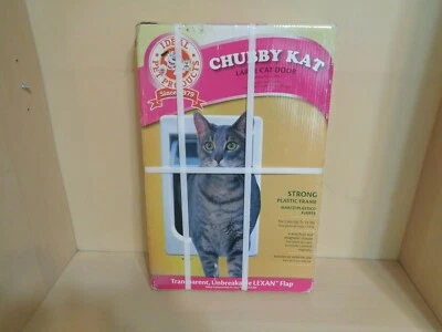 Ideal Pet Products Chubby Kat Large Cat Door White Flap Size 71/2" x 10 1/2" NIB - Image 1 of 4