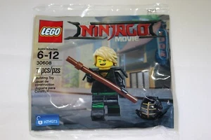 Lego - The Ninjago Movie Kendo Lloyd - Pre-Order Exclusive Figure #30608 - Picture 1 of 2