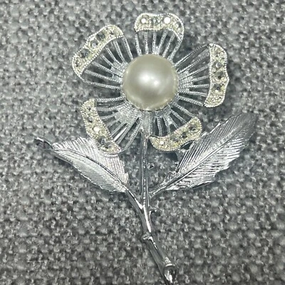 Sarah Coventry Flower Pin Brooch 2" x 2" SilverTone Faux Pearl Marcasite Stones - Image 1 of 4