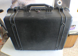 Pelican 1600 Hartschale ~ mit etwas Schaumstoff - Bild 1 von 9