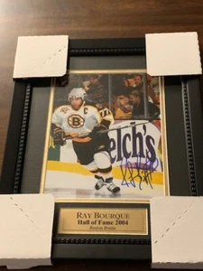 Ray Bourque Autographed Framed 8x10 Pose 2 - Picture 1 of 1