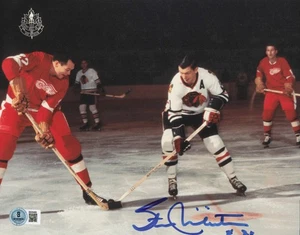 Stan Mikita Autographed 8x10 Photo Chicago Blackhawks Beckett BAS QR #BS30469 - Picture 1 of 2