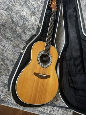 1981 Vintage Ovation 1617-4 Natural Acústico/Eléctrico + Estuche Rígido Original - ¡Es una Belleza! Foto 1 de 4
