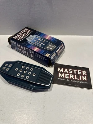 Juego electrónico Master Merlin 1982 vintage dañado no funciona repuesto o reparación Foto 1 de 4