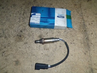 Sonda lambda Ford KA Fiesta IV 1.0 1.3 NOS Ford OEM 6847912 (64) - Immagine 1 di 2
