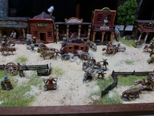 Atlantic 1/72 Diorama “ West City” a colori