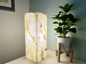 * Onyx Lamp / Table Lamp / Onyx Lamp / Stone Lamp / Alabaster Lamp / Desk Lamp - Picture 1 of 10