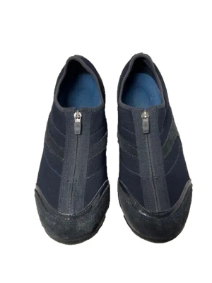 Easy Spirit Woman's front zip slip-on navy blue shoes size 11M Esellicott - Image 1 of 4