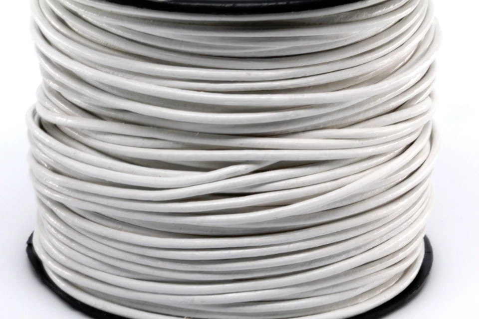 Шнур из натуральной круглой кожи 1,5 мм 1/16 дюйма товары для рукоделия сделай сам - выберите цвет - Изображение 1 из 1