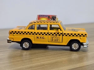 Welcome to Statue of Liberty NYC New York City Pull Back Action Yellow Taxi /MBx - Picture 1 of 9