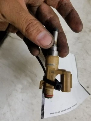 08-21 TOYOTA TUNDRA 5,7 L INYECTOR DE COMBUSTIBLE Foto 1 de 4