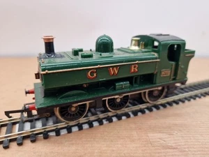 Triang Hornby R51S GWR Pannier Tank loco 8751 B05 - Picture 1 of 5