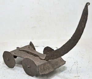 Antique Iron Kitchenware Vegetable Cutter Original Old Hand Crafted Engraved - Picture 1 of 8