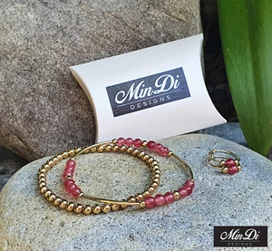 Pulseras rellenas de oro amarillo de 14 K 1/20 y pendientes a juego con cuarzo cereza. - Imagen 1 de 10