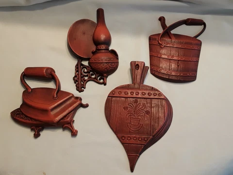 Vintage Hoda Metal Set Wall Plaques 1960's Orange Cover