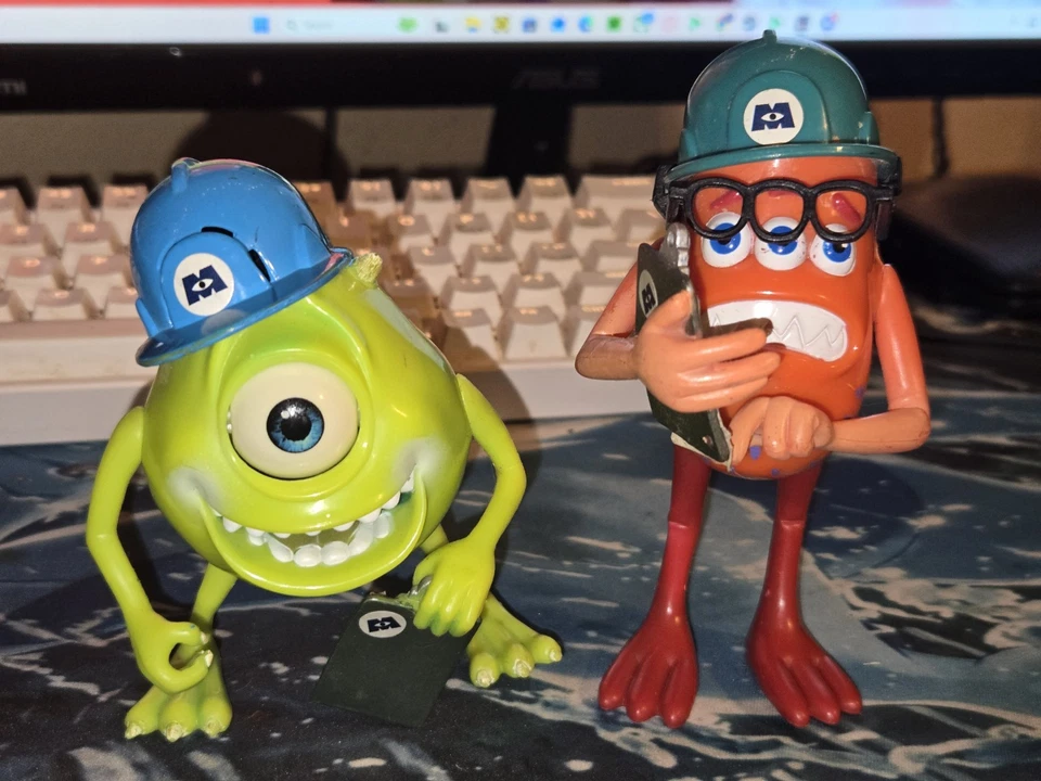 Figuras Disney Monsters Inc Mike Wazowski Frungus 2001 TOP SCARE HASBRO Toys Foto 1 de 1