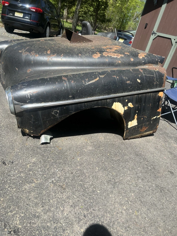 1950 Oldsmobile Fender Moldings - Image 1 of 2