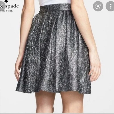 Minifalda Kate Spade para mujer talla 6 plateada metálica plisada fiesta vacaciones Foto 1 de 4
