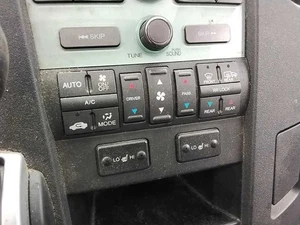 PILOT 2011 Temperature Control 2963814 - Picture 1 of 12