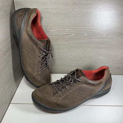Zapatos de golf ECCO Biom cuero yak para hombre 13-13,5 EU 47 movimiento natural usados en excelente estado Foto 1 de 4