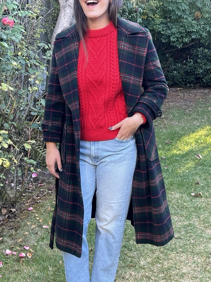 Vintage Pendleton Ltd. M 100% Wool Long Coat Belted Tartan Plaid Green Red - Image 1 of 4