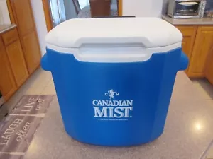 COLEMAN WHEELED COOLER 16 QT 22 CANS ADJUSTABLE HANDLE BLUE W CANADIAN MIST LOGO - Picture 1 of 8