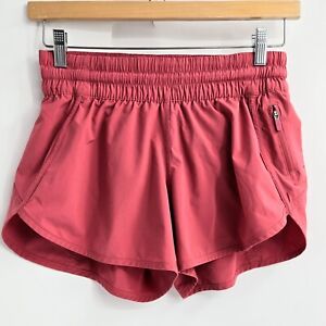Lululemon Women's Shorts Coral Hotty Hot Running Lined 4" Zip Pocket Size 8