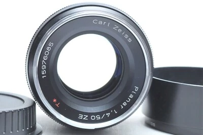 Zeiss 50mm f/1.4 Planar T* ZE Lens for Canon EF SN15976085 *EX* - Image 1 of 4
