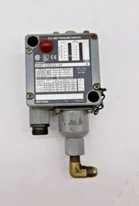 Allen-Bradley 836T-T252JX81X9 Pressure Control Switch - Picture 1 of 4