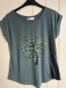 New Women’s Cotton Green Tree Motif T-shirt - Picture 1 of 5