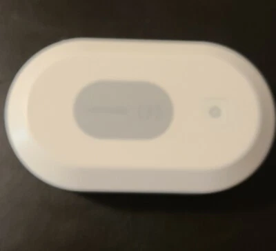 Caja de esterilización de carga inalámbrica para teléfono móvil de carga rápida Foto 1 de 3