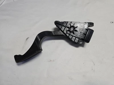 Conjunto de pedal acelerador electrónico Toyota Prius 2004-2009 (OEM) 78120-47050 Foto 1 de 4