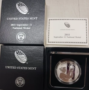 Medalla Nacional de Plata 2011-W Prueba 11 de Septiembre en OGP con Certificado de Autenticidad - Imagen 1 de 3