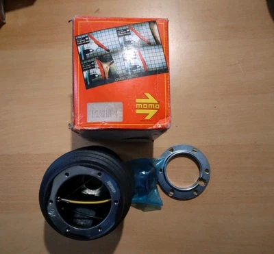 Volkswagen Golf Vento T4 Hub Steering Wheel Momo - Image 1 of 3