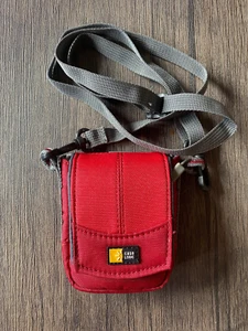 Case Logic Small Digital Camera Case With Strap, Red - Picture 1 of 5