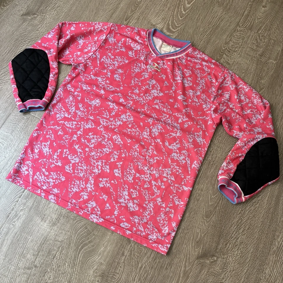 Camiseta deportiva de portero de fútbol rosa vintage de los 90 HECHA EN EE. UU. - codos acolchados  Foto 1 de 4