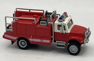 Boley пожар аварийный двухдверная кабина двигателя HO 1/87 красный/белый щетка огня Бесплатная доставка! - Изображение 1 из 4