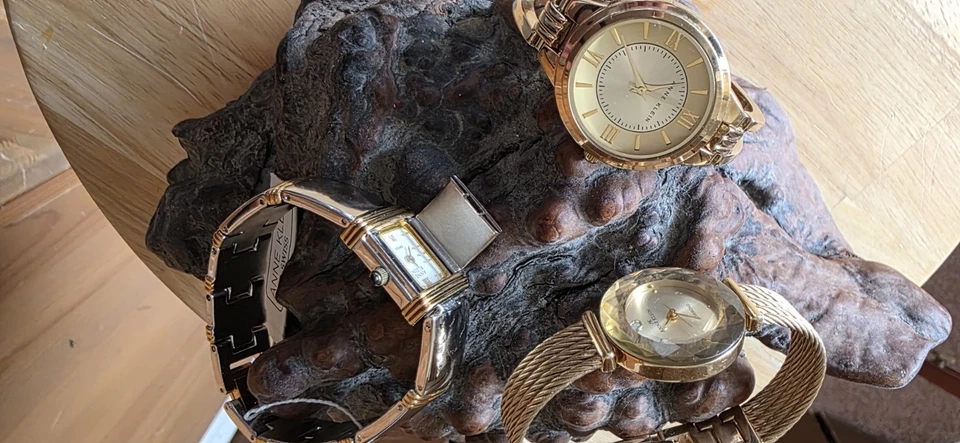 Anne Klein Women's Anne Watchess. Quartz/analog. New Batteries Gold Tone Finish - Image 1 of 4