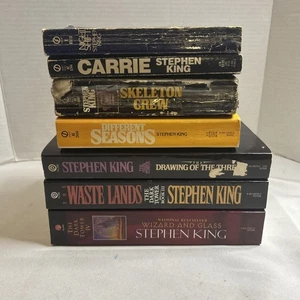 Stephen King Lot 7 PB Dark Tower Carrie Halloween Skelett Horror Vintage - Bild 1 von 22