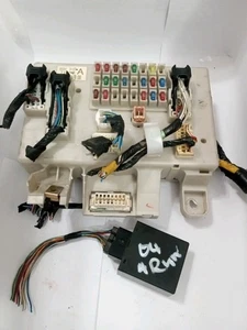 2003 04 05 Toyota 4Runner Dash Panel Junction Control Fuse Box w Flasher Module - Picture 1 of 18