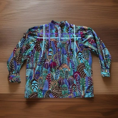 Camisa Cinta Estampada PLUMAS UP Hecha a Medida XL Muesca Cuello Mangas con Volantes Foto 1 de 4