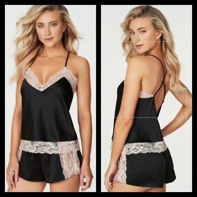 Nuevo con etiquetas Frederick's Of Hollywood Aspen Mae satinado cami y conjunto corto talla M Foto 1 de 4