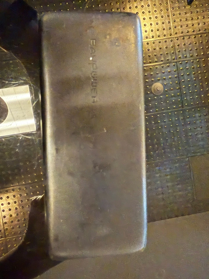 RAVPower RPPB064 32000mAh Portable Charger - Image 1 of 3