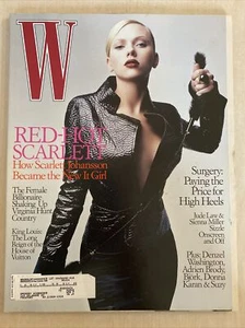 W Fashion Magazine August 2004 Scarlett Johansson Sienna Miller Jude Law LikeNew - Picture 1 of 1