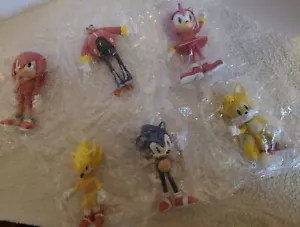 Six Sonic The Hedgehog Figures 2.5" Sega - Picture 1 of 10