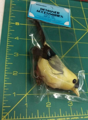 Mangelsen's Finch Bird for crafting or floral display 4in 868-20 Unopened Yellow