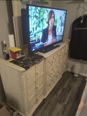 juego dormitorio king  Foto 1 de 3